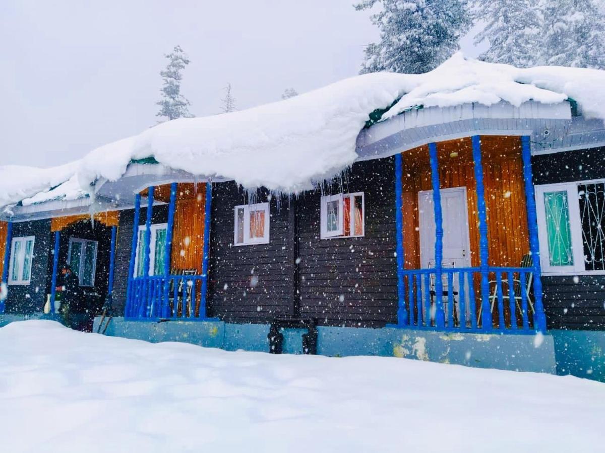 Pine View Resort Gulmarg Buitenkant foto